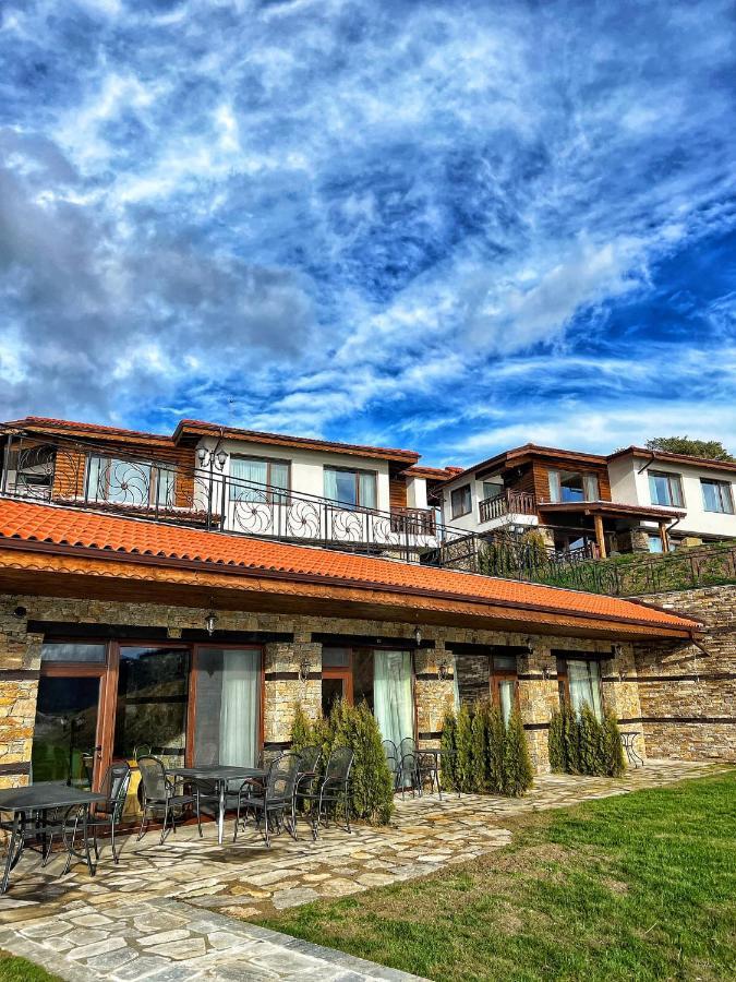Oasis Rhodopes Guest house *